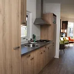 6 Pers. Veluwelodge Xl Met Sauna Appartement